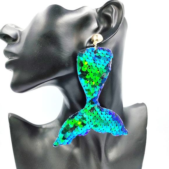 Creative Reflective Sequins Mermaid Tail gold post long Earrings for single ear - Picture 3 of 16